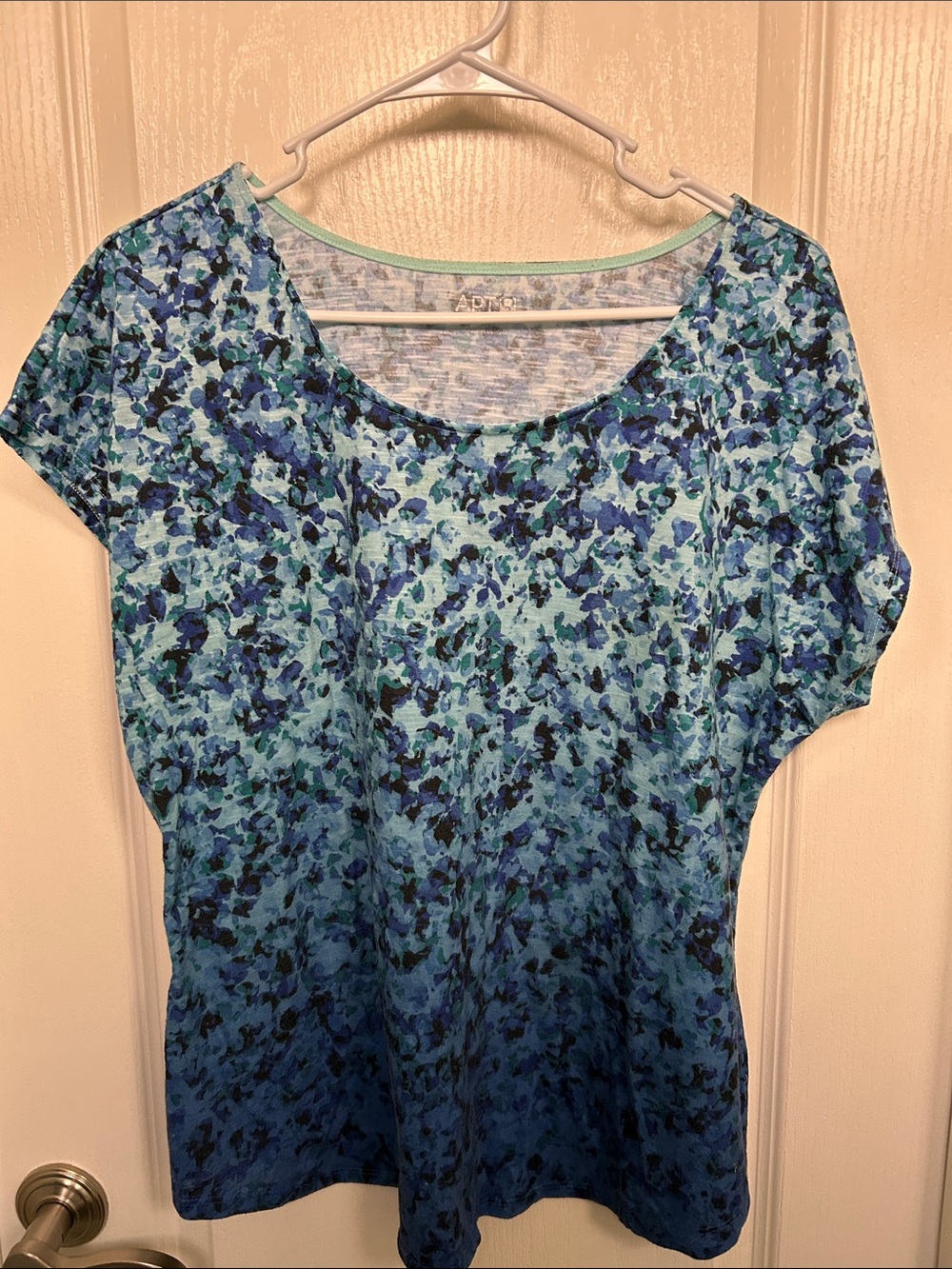 Apt. 9 Blue Teal Floral Scoop Neck Short Sleeve Top